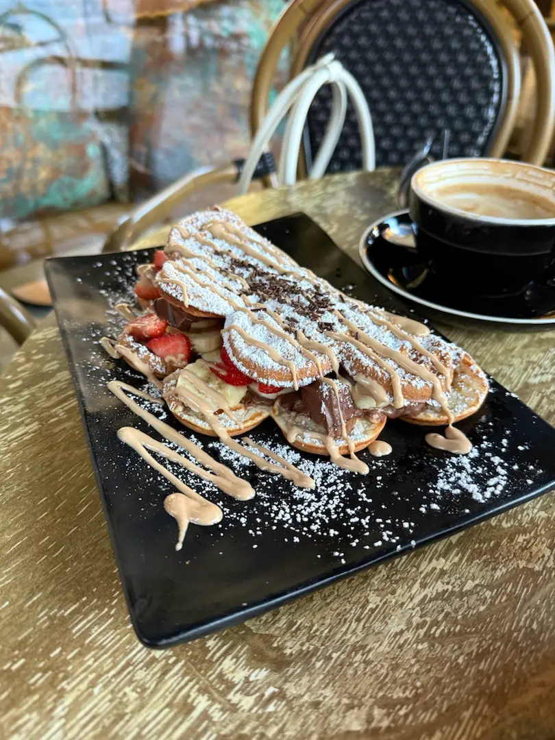 Bubble waffle and coffee at Magic Waffle