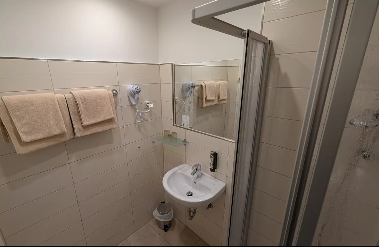 Hotel am Bayrischen Platz – Foto 13