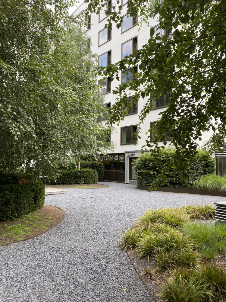 The Yard Berlin 9 YARD 2021 Hotelgarten 1