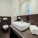 lindemanns urban rooftop with bathtub 7 1