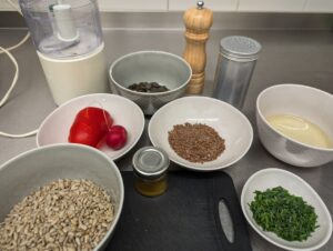 little BIG Lieblingsrezepte kerniger veganer Aufstrich